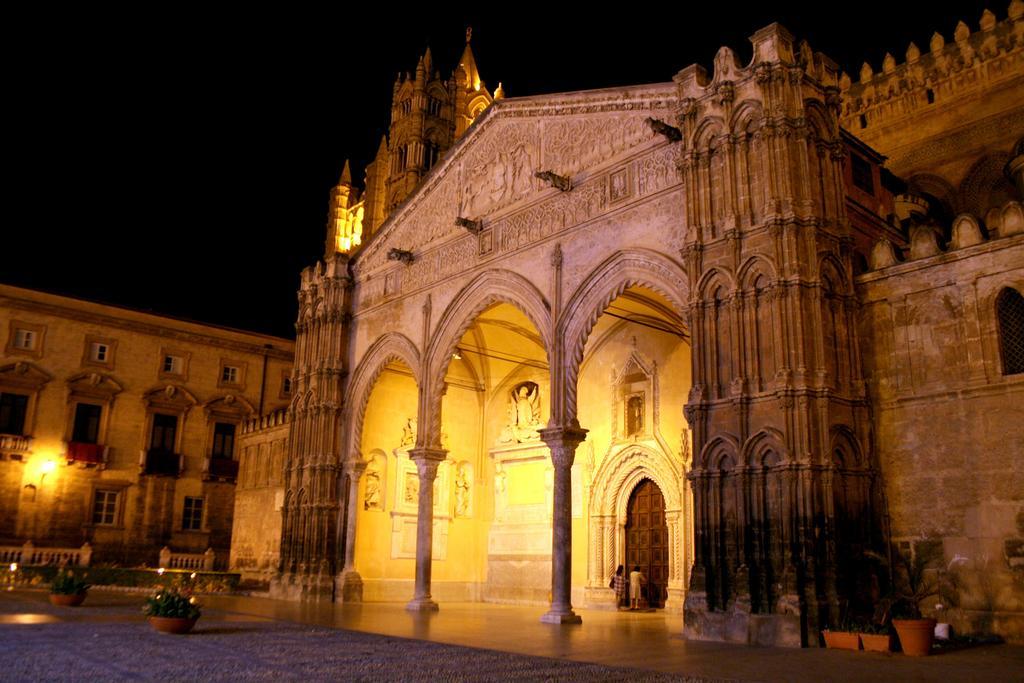 La Casetta Del Turista Палермо Экстерьер фото